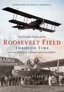 Roosevelt Field Through Time: A Visual History of a Historic American Airport (en Inglés)