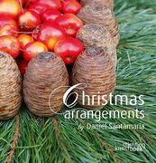 Christmas Arrangements by Daniel Santamaria (en Inglés)