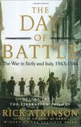The Day of Battle: The War in Sicily and Italy, 1943-1944 (The Liberation Trilogy) (en Inglés)