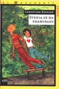 SVENIA SE HA ENAMORADO (En papel)