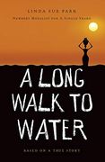 A Long Walk to Water (en Inglés)