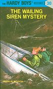 The Wailing Siren Mystery (Hardy Boys, no. 30) (en Inglés)