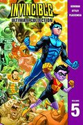 Invincible: The Ultimate Collection Volume 5 (en Anglais)