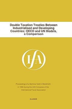 portada double taxation treaties between industrialised and developing co (en Inglés)
