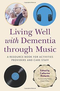 portada Living Well With Dementia Through Music (en Inglés)