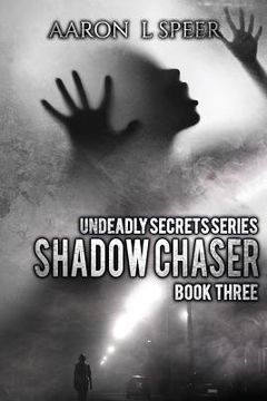 portada Shadow Chaser (en Inglés)