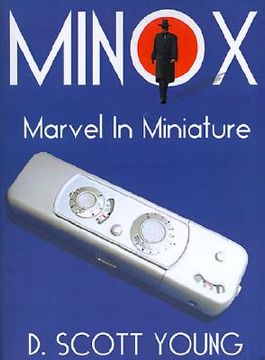 portada minox: marvel in miniature (en Inglés)
