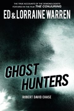 portada Ghost Hunters: True Stories from the World's Most Famous Demonologists (in English)