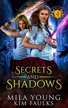 portada Secrets and Shadows: A Paranormal Shifter Romance (en Inglés)