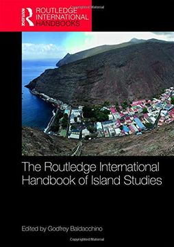 portada The Routledge International Handbook of Island Studies: A World of Islands (en Inglés)