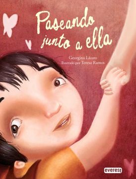 portada Paseando Junto a Ella (in Spanish)