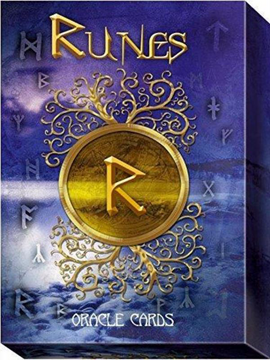 portada Runes Oracle Cards (in French)