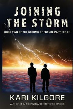 portada Joining the Storm (en Inglés)