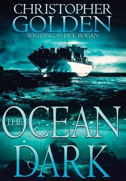 portada The Ocean Dark (en Inglés)