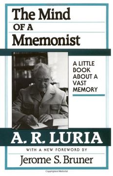 portada The Mind of a Mnemonist: A Little Book About a Vast Memory, With a new Foreword by Jerome s. Bruner (in English)