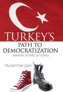 portada Turkey's Path to Democratization: Barriers, Actors, Outcomes (in English)