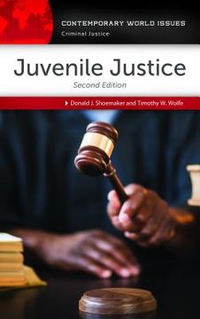 portada Juvenile Justice: A Reference Handbook (en Inglés)