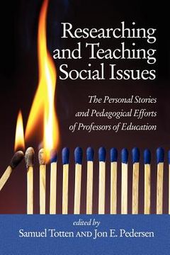 portada researching and teaching social issues (en Inglés)