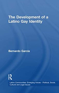 portada The Development of a Latino Gay Identity (en Inglés)