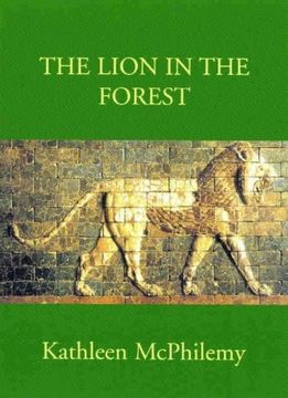 portada The Lion in the Forest (en Inglés)