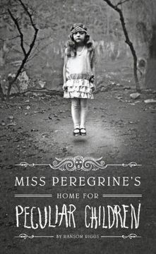 portada miss peregrine`s home for peculiar children