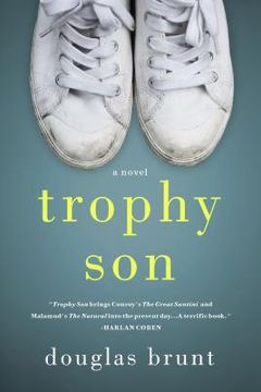portada Trophy Son: A Novel (en Inglés)