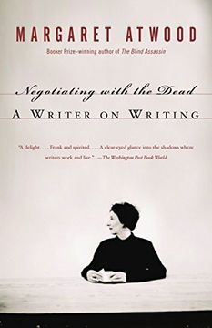 portada Negotiating With the Dead: A Writer on Writing (en Inglés)