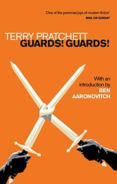 portada Guards! Guards! Introduction by ben Aaronovitch (Discworld Novels) (en Inglés)