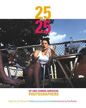 portada 25 Under 25: Up-And-Coming American Photographers 