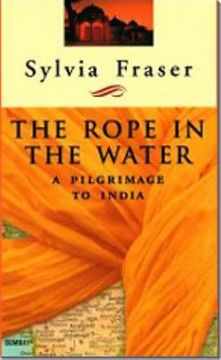 portada the rope in the water: a pilgrimage to india (en Inglés)