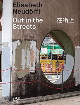 portada Elisabeth Neudörfl: Out in the Streets (en Inglés)