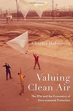 portada Valuing Clean Air: The epa and the Economics of Environmental Protection (en Inglés)