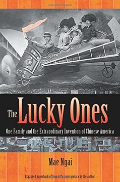 portada The Lucky Ones: One Family and the Extraordinary Invention of Chinese America - Expanded paperback Edition (en Inglés)