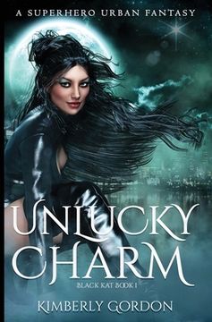 portada Unlucky Charm: A Superhero Urban Fantasy (en Inglés)