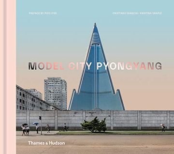 portada Model City Pyongyang (in English)