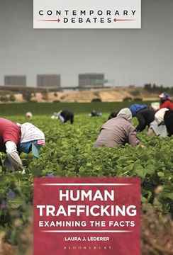 portada Human Trafficking: Examining the Facts (en Inglés)