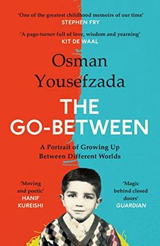 portada The Go-Between: A Portrait of Growing Up Between Different Worlds (en Inglés)