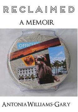 portada Reclaimed: A Memoir (en Inglés)