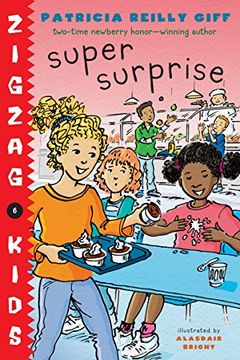 portada Super Surprise (Zigzag Kids) (libro en Inglés)