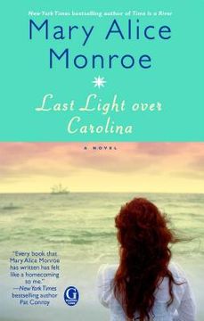 portada Last Light Over Carolina (in English)