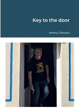 portada Key to the door (en Inglés)