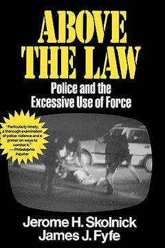 portada above the law (en Inglés)