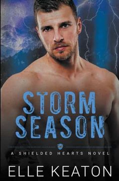 portada Storm Season (1) (Shielded Hearts) (in English)