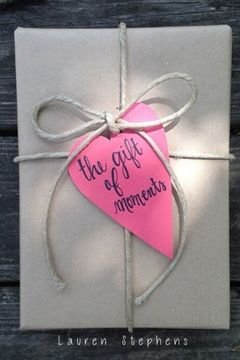 portada The Gift of Moments (in English)