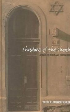 portada Shadows of the Shoah: Jewish Identity and Belonging (en Inglés)