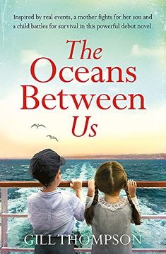 portada The Oceans Between us (in English)