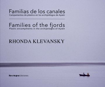 portada Familias de los Canales / Families of the Fjords (en Bilingüe)