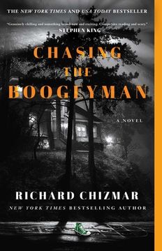 portada Chasing the Boogeyman: A Novel (en Inglés)