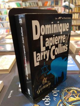 portada biblioteca de dominique lapierre y larry collins.