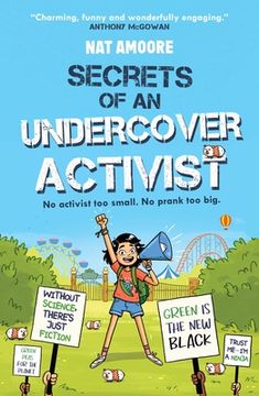 portada Secrets of an Undercover Activist (2) (The Watterson Series) (en Inglés)